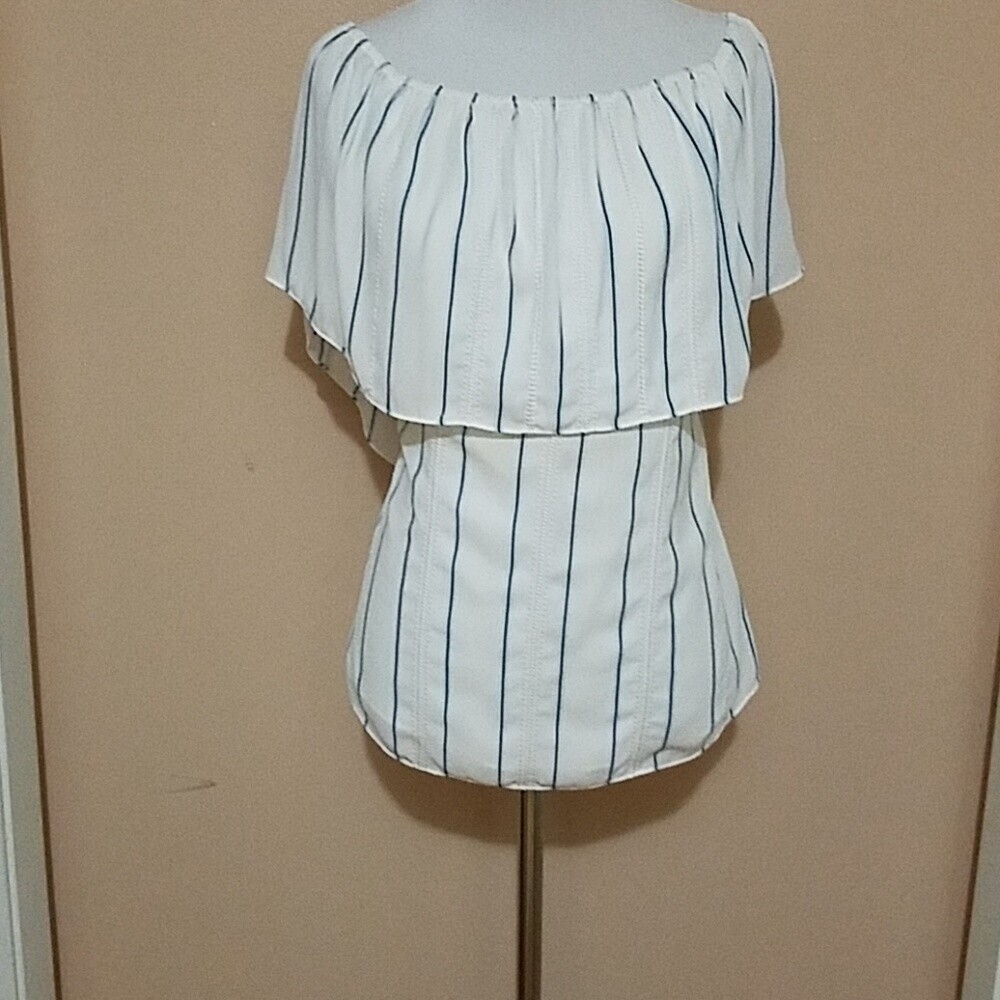 WHITE HOUSE BLACK MARKET MAYA WHITE BLUE STRIPE OFF THE SHOULDER TOP XS